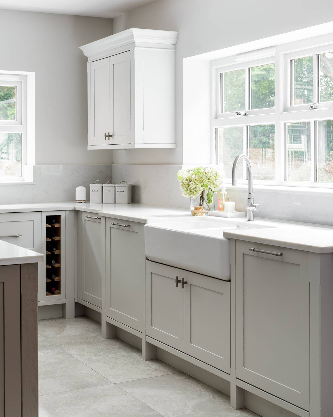 In-frame vs lay-on kitchen